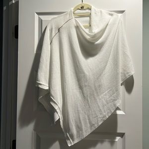 We are AMMA cocoon nursing cover in ivory